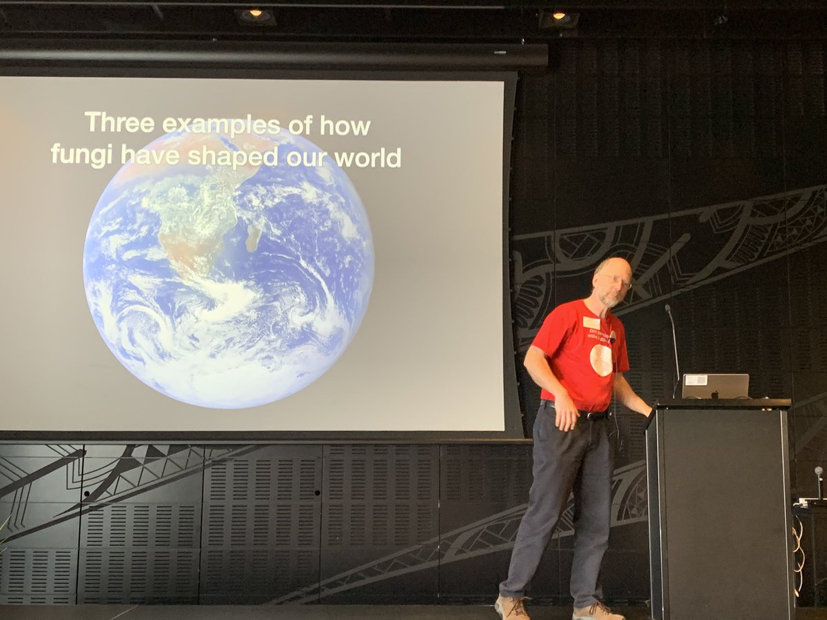 DrHHNZ's tweet photo. Great talks! Matt Stott and microbes that like it hot is being followed by the incredible @manpreetkdhami speaking about kiwi poos. We also heard an inspiring talk about mighty mighty fungi by Ian Dickie. @IntMicroDay #InternationalMicroorganismDay #MicrobesRule @UCNZbiology https://t.co/D2THiUAwcq