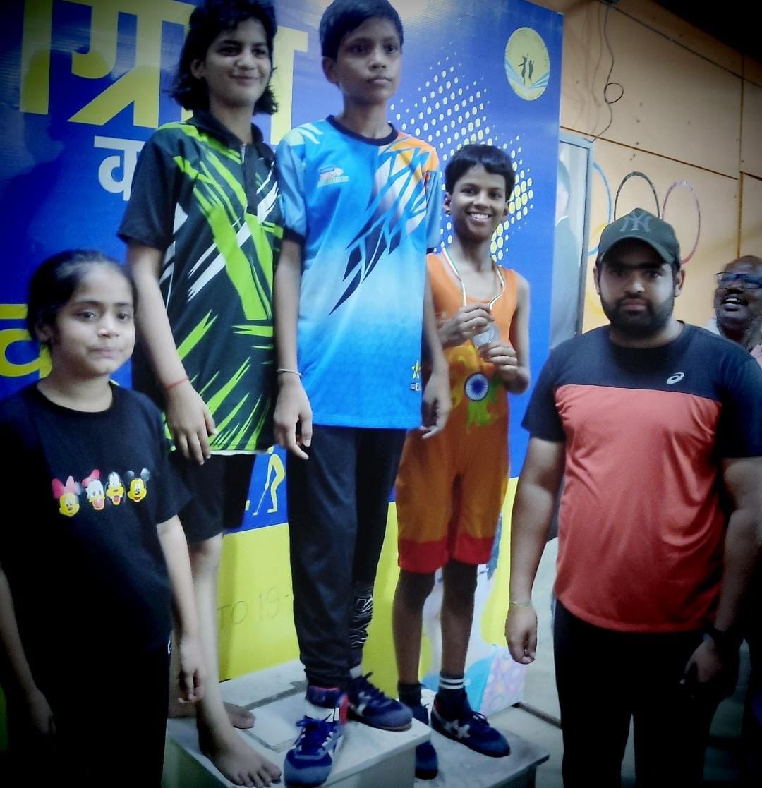 SkvDhakka's tweet photo. Proud moment  
Student  of SKV Dhakka 1309025 VARSHA GAHLOT Class 6th  got Silver 🥈 medal in *State wrestling championship* 🏆 *U-14 30kg* weight category
Great achievement.
@Dir_Education @gupta_iitdelhi @PbpandeyB https://t.co/a5WBAk4boA