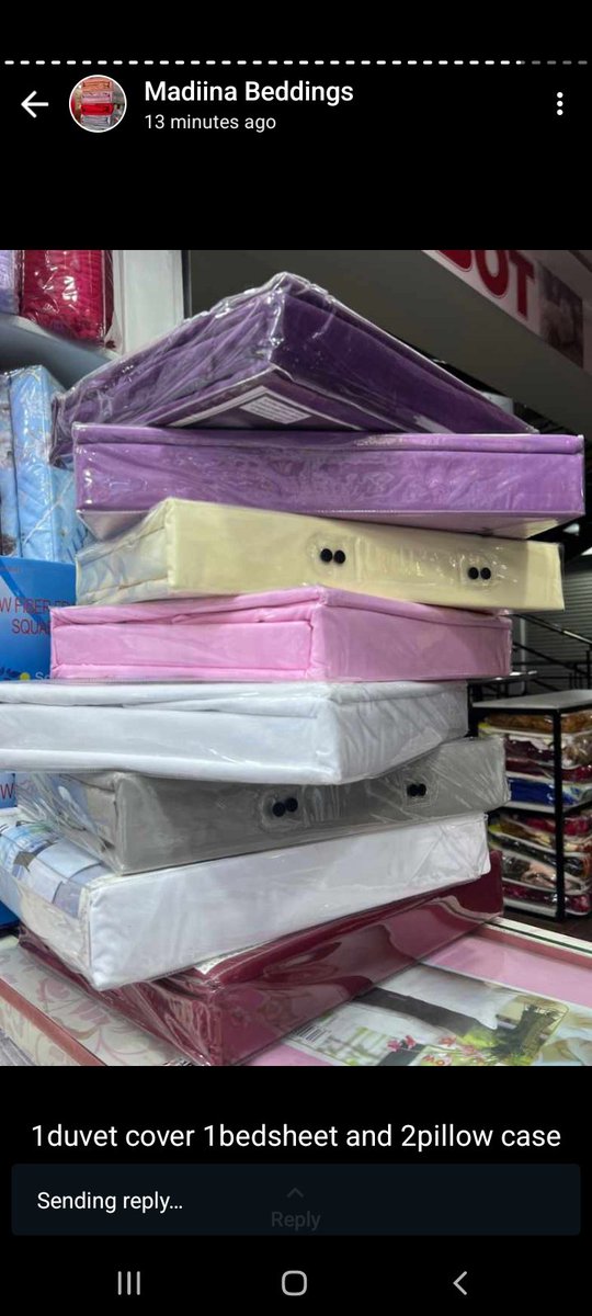 Hotel collection duvet covers 4 pc available at 200k. 1 duvet cover, 1bedsheet and 2 pillow cases.  For purchase contact 0701-443-360. 
#jeffkiwa #CindyVsSheebah