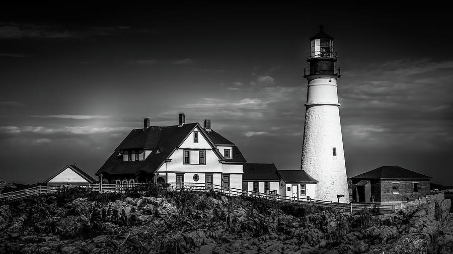 Cape Elizabeth Lighthouse in Black and White! #TravelPhotography #FineArt #Lighthouse #GiveArt #BuyIntoArt #UniqueGifts  buff.ly/3rgefHK