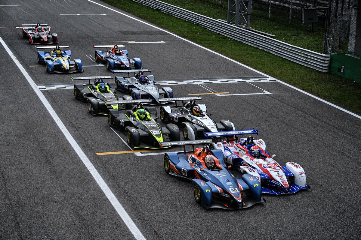 alisteryoong's tweet photo. WOOO First win in Italy, First win in Europe and what an amazing place to get it! 
The win feels great, wish we could’ve done it on track but it’s about time luck went my way. Looking to improve the performance for race 2! Thanks everyone for the support ❤️ YESSSAA https://t.co/ojLAI0AwtR