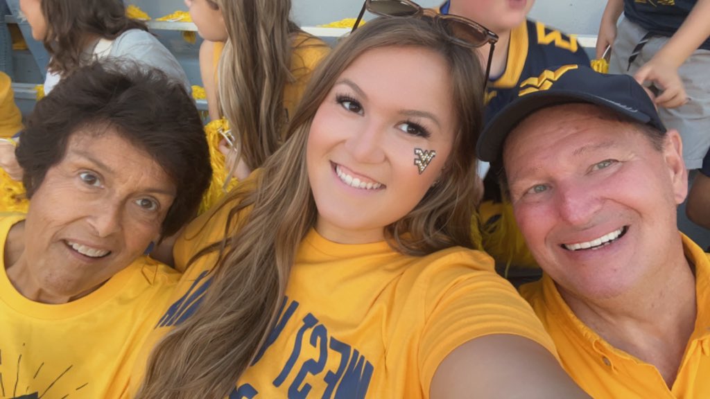 sara_wright8's tweet photo. #wvugame https://t.co/gPV6oVfSlV
