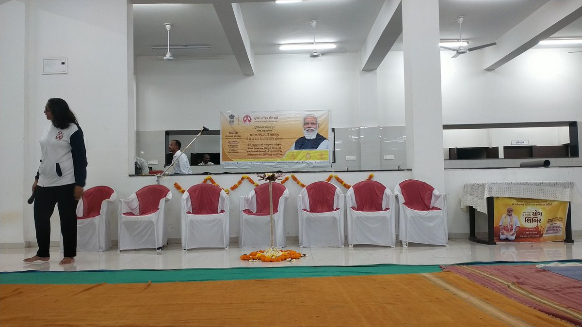 Happy Birthday sir #YogmayGujaratPmModiji73 <a href="/narendramodi/">Narendra Modi</a>