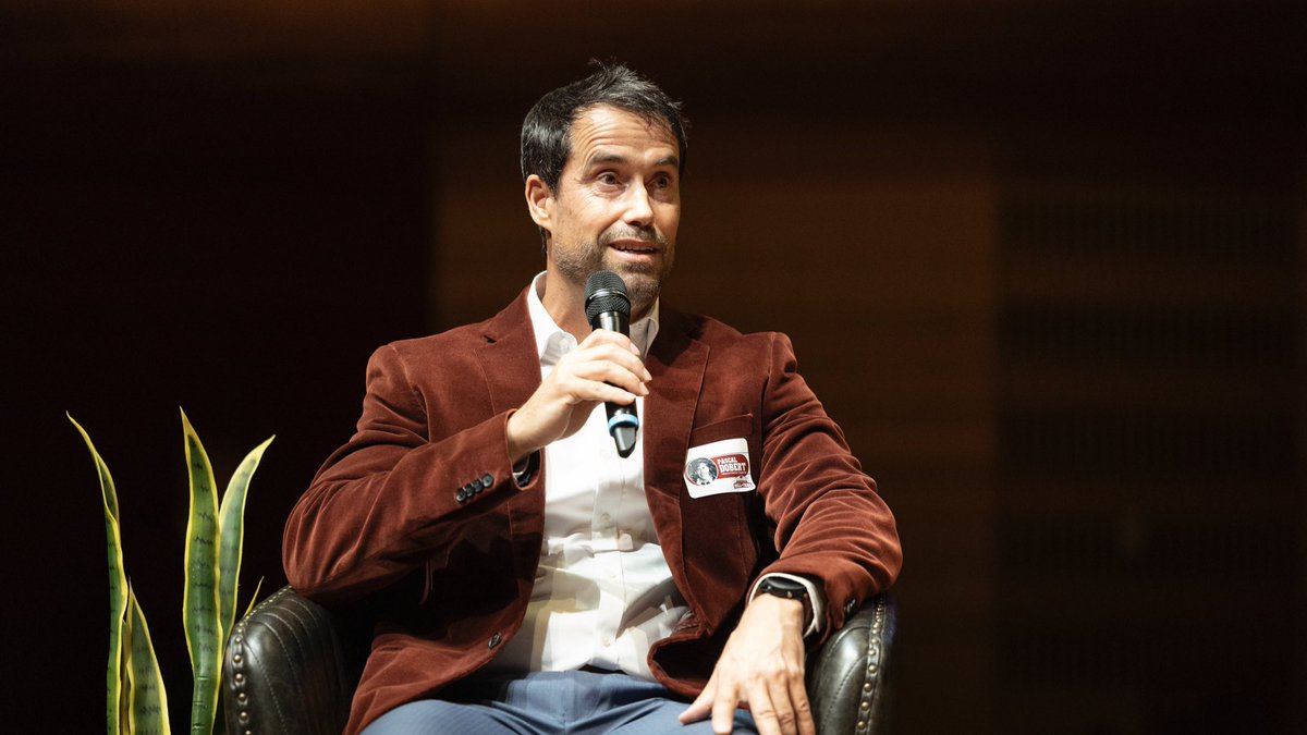 Once a Badger, always a Badger! 

Congrats to Pascal Dobert on being inducted into the UW Athletics Hall of Fame! 

#Badgers || #OnWisconsin