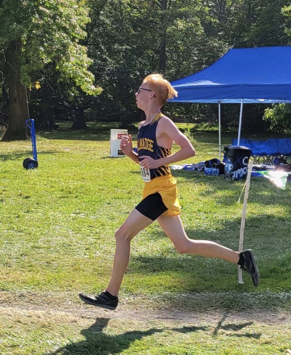 tallmadge_xc's tweet photo. Boys team finished 6th - 37 schools competed at the boardman invite.  Naiman -3rd, Adams -11th, Newenhisen 41st, Wendland - 68th, Gurley 79th.  475 runners competed. https://t.co/92p6tz0Y5J