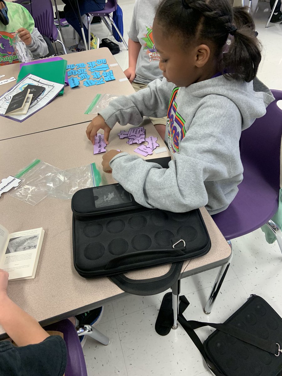 5th grade <a href="/FarmerDragons/">Farmer Elementary</a> taking time to celebrate Constitution Day