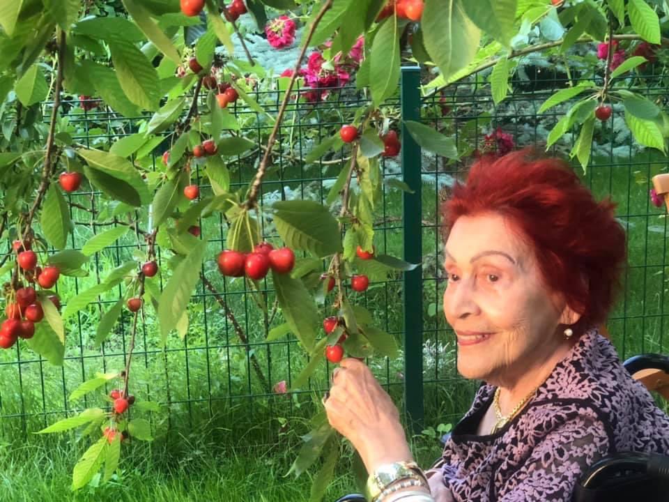 Gulsin Onay tweet media