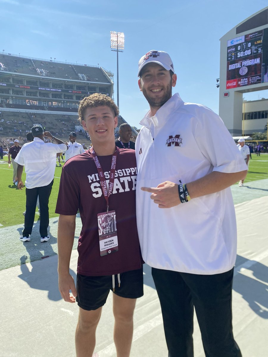rhoades_hayden's tweet photo. I had a great time at the @HailStateFB!! Thank you @Coach_Conwell and @CoachMeleMSU for the hospitality! #HailState  

@GHSMustangsFB @KohlsKicking https://t.co/sNTWsxupdA