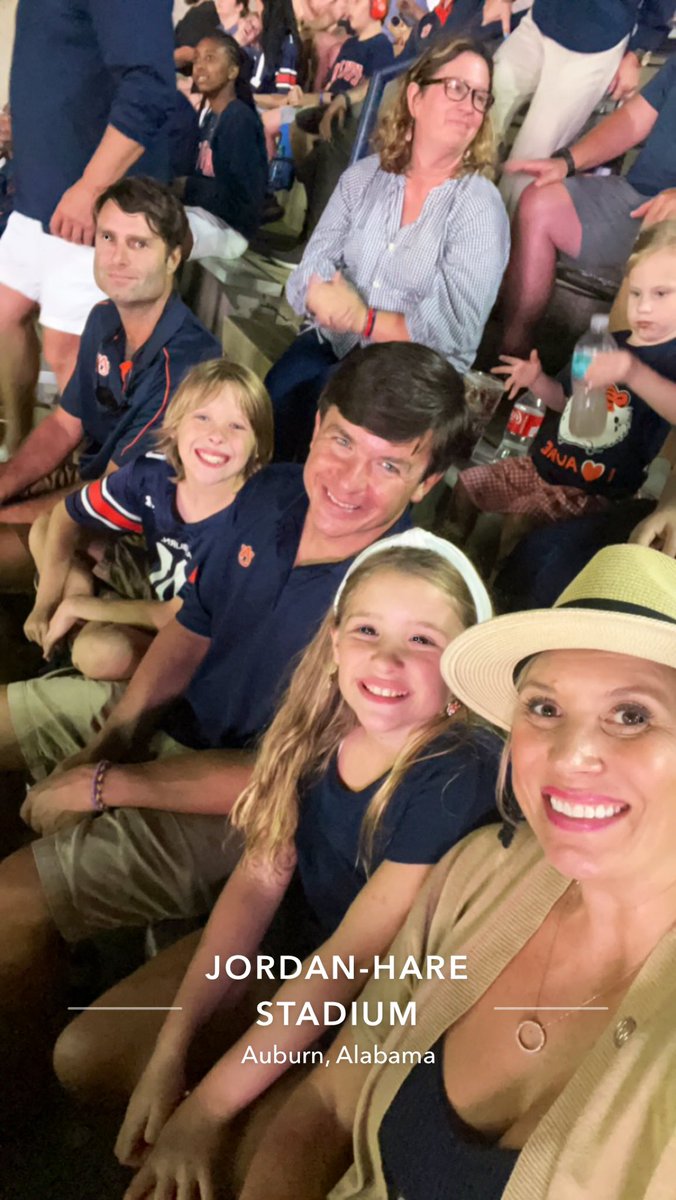 PhDTrophyWife's tweet photo. #WarEagle https://t.co/dhPXqxMRaL