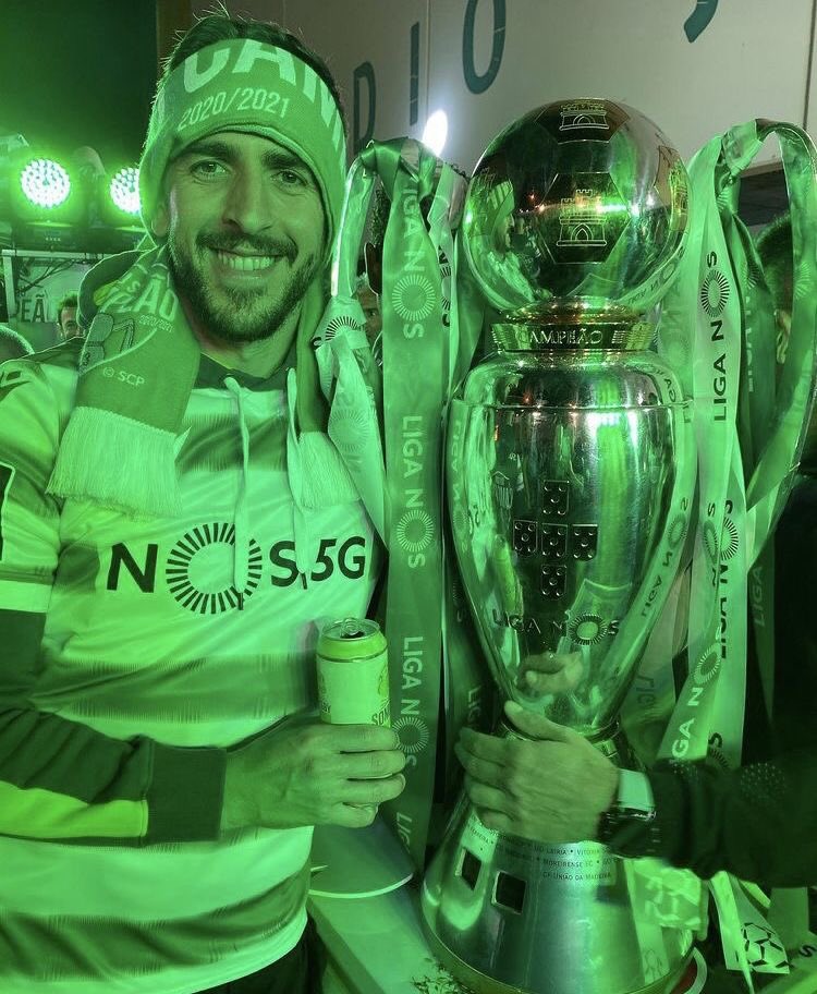 tcrsantos1906's tweet photo. dia de hattrick do joão paulo. https://t.co/cMiOwFQici