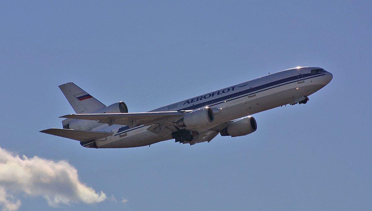 ja819061's tweet photo. #AEROFLOT #DC10F https://t.co/4gdlhTF8T9