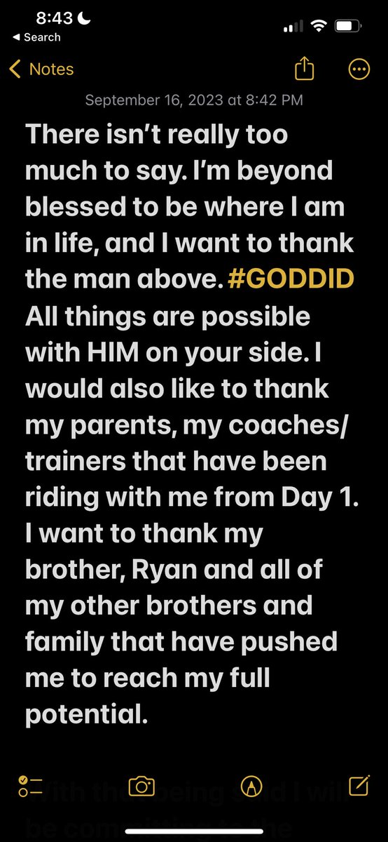 qb_reese's tweet image. ALL GLORY TO THE MAN ABOVE🙏🏾
#RollTide #RTR ❤️🖤
