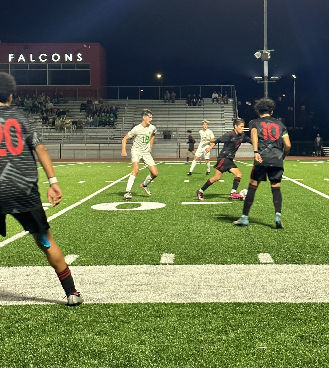 HS_Principal_'s tweet photo. Smithville defeats Vanhorn in the last 2 seconds of the match winning 2-1. https://t.co/ge6fDyFJsm