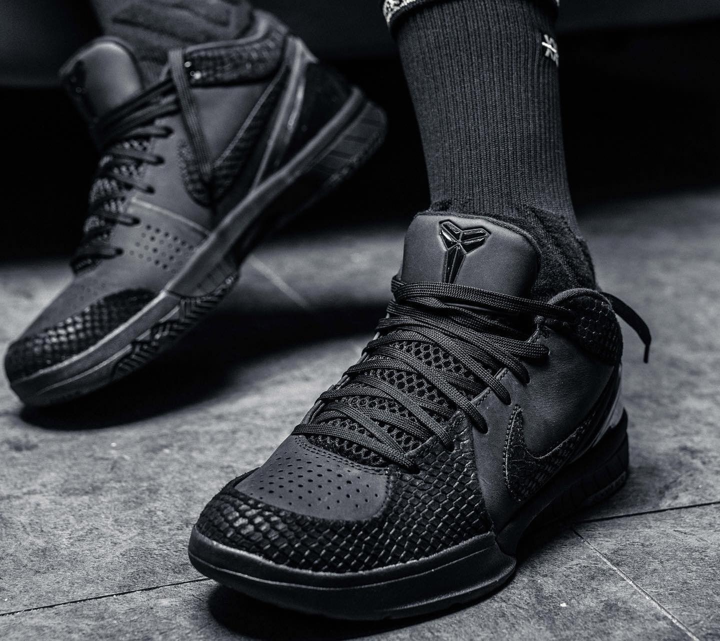 Kobe protro black best sale