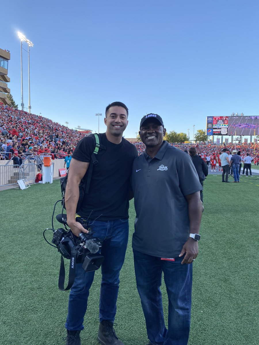 jparastv's tweet photo. Arguably the greatest Lobo to ever play on this field. Thanks so much for taking a minute to take a photo with this sports nerd. #terancemathis https://t.co/HCOkG8S66B