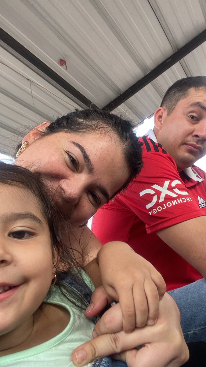nimia07's tweet photo. Feliz día a los amores de mi vida♥️ https://t.co/s0RKo8dGbz