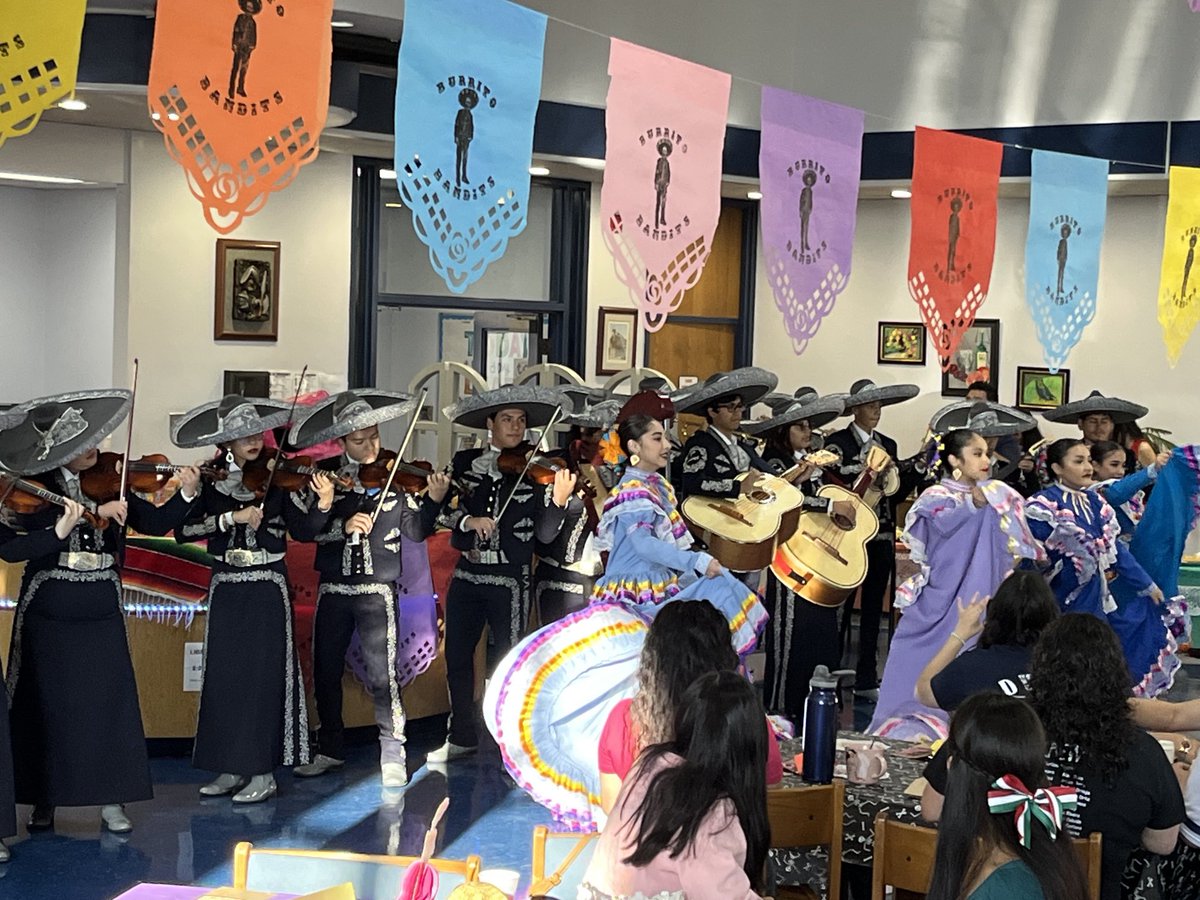 Barraza, Felipe De J tweet media