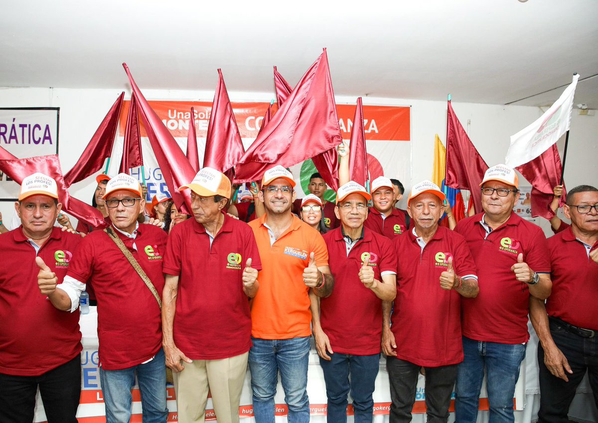diegopanzenu's tweet photo. Los verdaderos  profes lo que conocen los que enseñan se fueron con el ingeniero @kerguelenhugo a construir Una Sola Montería https://t.co/uRyEKK2DBk