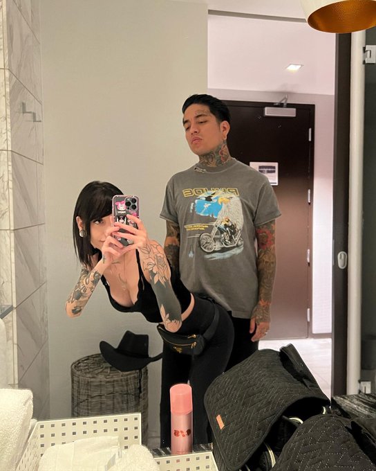 I have his cum in my pussy https://t.co/zYDKXFSoHW