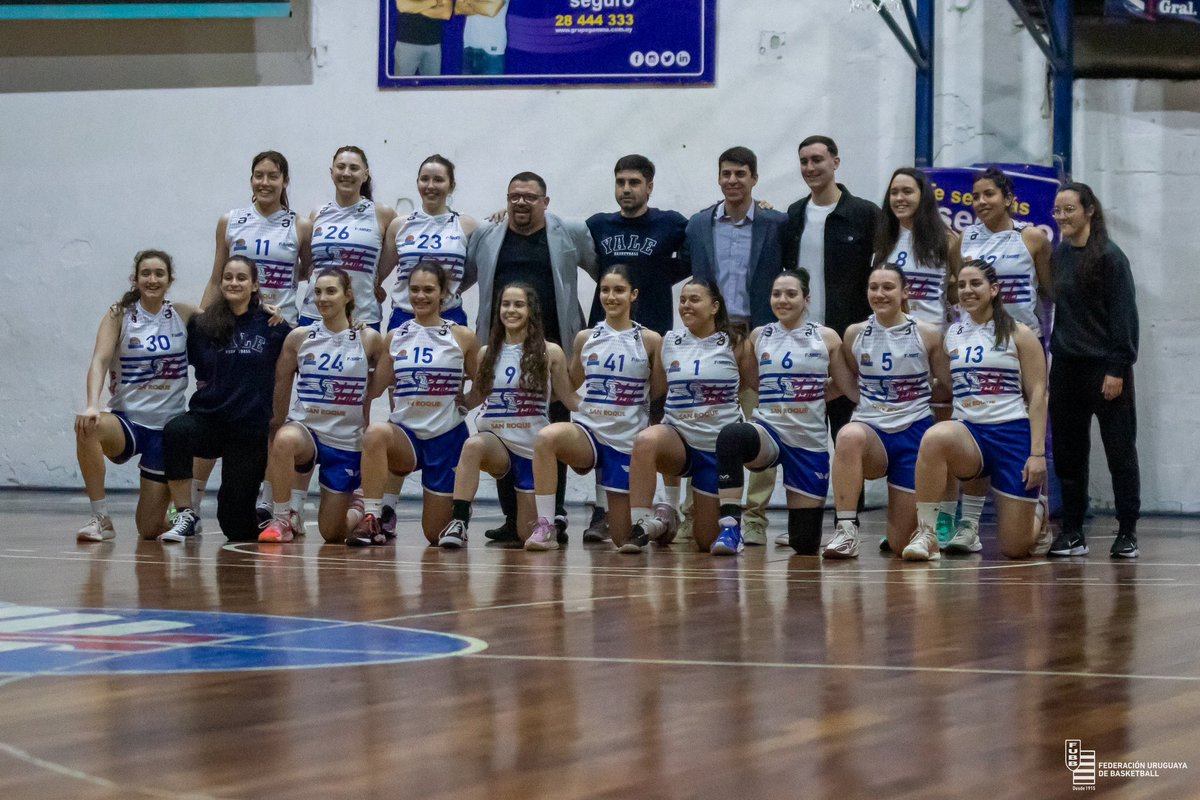 👏🏻 ¡Aplausos para <a href="/yalefemenino/">yalefemenino</a>! 

#LFB🏀