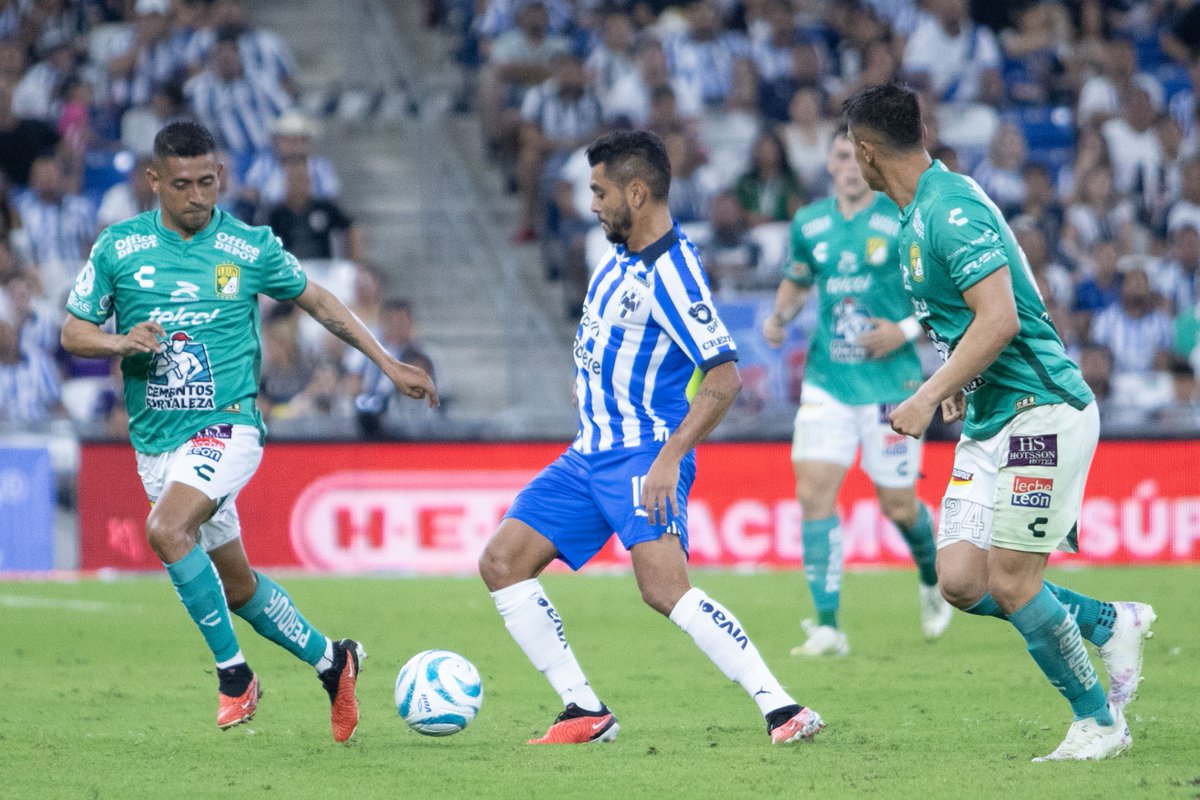 Rayados tweet picture
