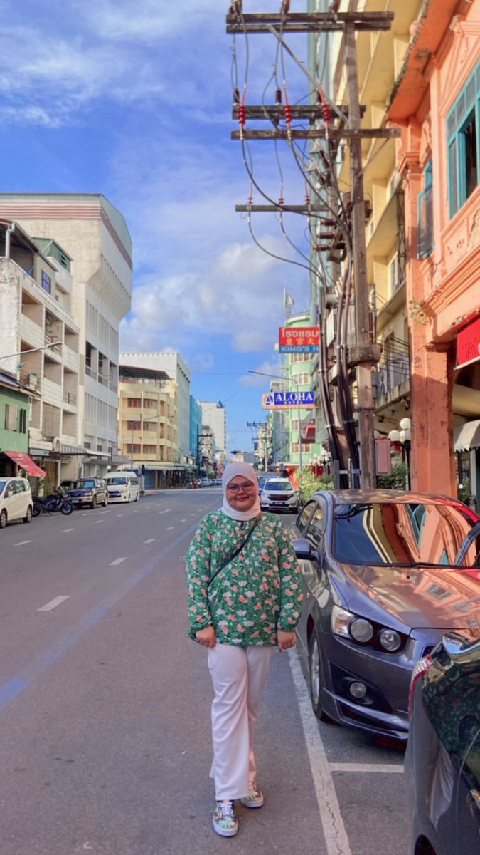 Assalamualaikum <a href="/TwtJodohMY/">TwtJodoh 🍉</a> <a href="/CariJodohMY/">carijodoh 💞</a> 

Semoga Allah mudahkan urusan saya nak cari bakal imam 🤍 

Saya nak yang serious 🥹 dah berkali kali jaga jodoh orang 🥹