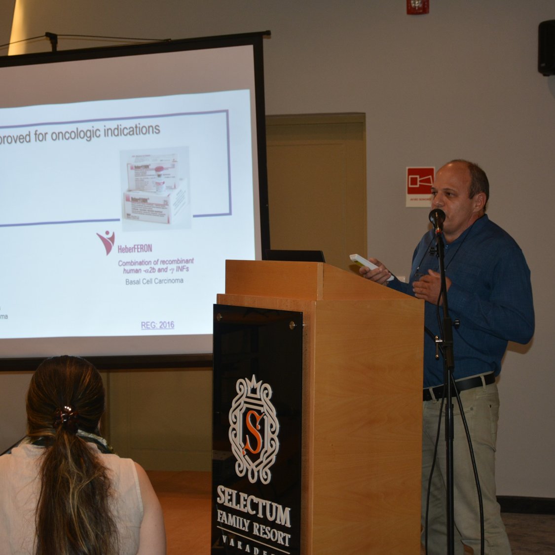 CIGBCuba's tweet photo. La segunda jornada del evento científico internacional #Cancer2023 inició con la presentación de los proyectos de investigación en la rama de la #Oncología del @CIGBCuba, a cargo del Dr. Yassel Ramos, vicedirector de nuestra institución. https://t.co/xKy9KKNbco