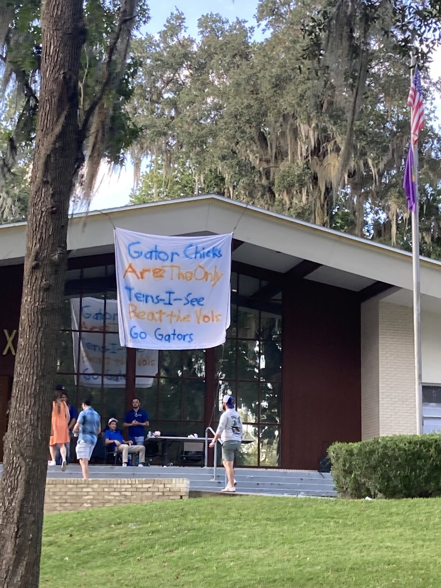 KatieGillen's tweet photo. It’s great to be a Florida Gator 🫶 https://t.co/ZBpFto7MoF