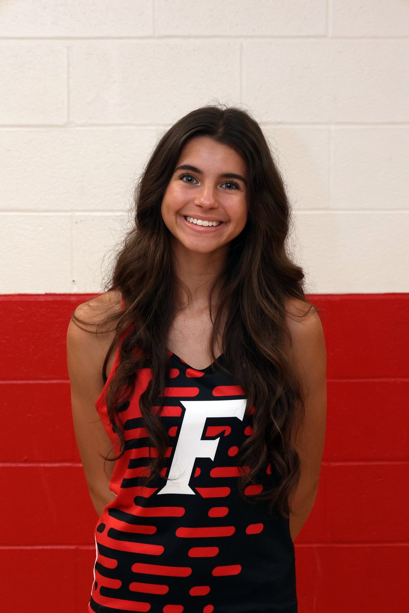 XCFairfield's tweet photo. Kaitlin Thomas moved up to the third fastest girl in Fairfield history with a 19:35.72 PR and finished 20th at the Troy Twilight Invitational! @fcsdathletics https://t.co/LGak6Ssjoj