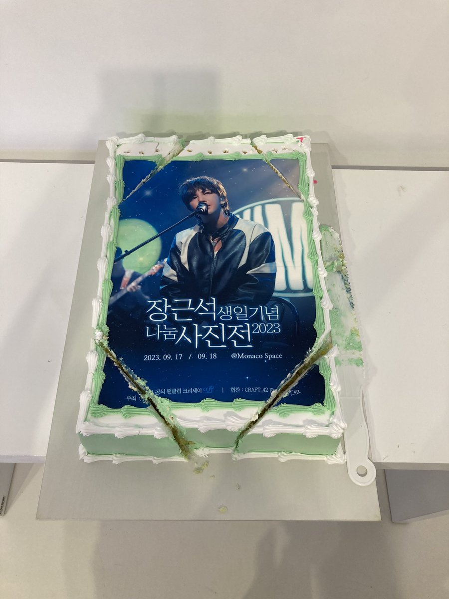 mlcri's tweet photo. 2023 장근석 생일기념 나눔사진전 https://t.co/57KKmnCfZ6