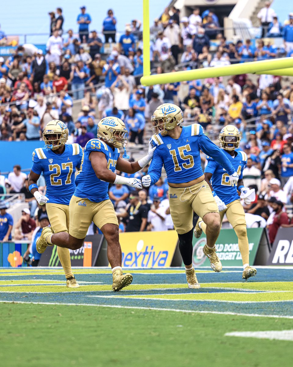 UCLAFootball's tweet photo. Defense went off today! #4sUp https://t.co/MBuPf8NViy