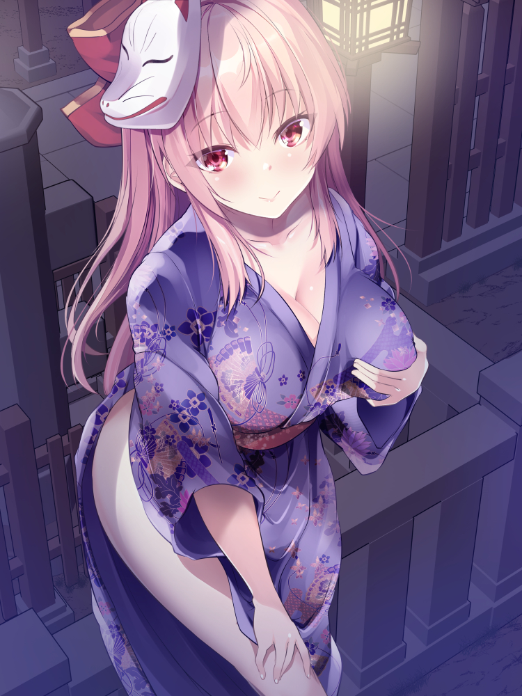 夜祭、神社の裏手で 