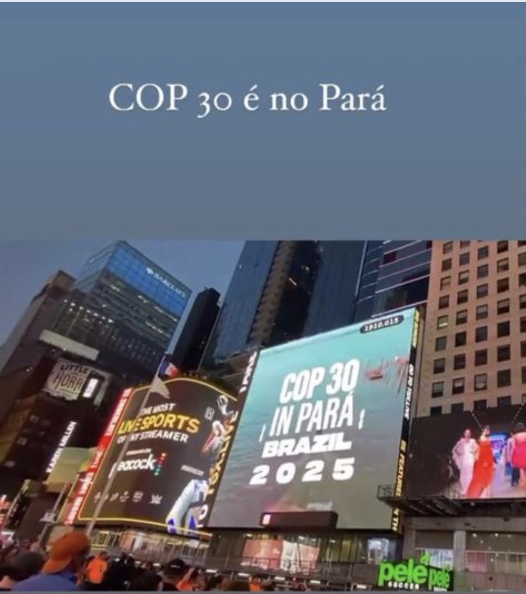 maurobonna's tweet photo. Time Square https://t.co/hDD6s3dYGd