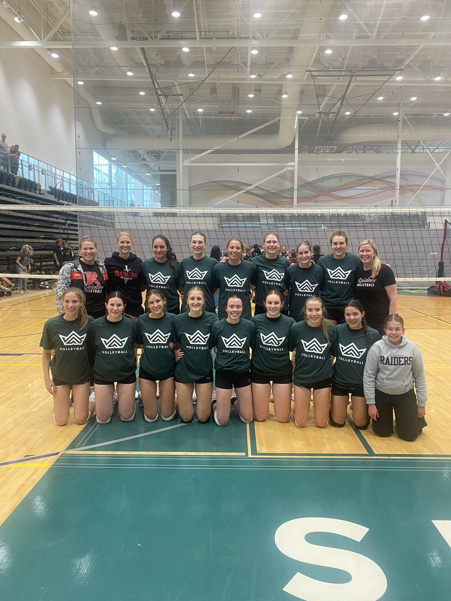 That’s a wrap on the FVC 2023 Sr High tournament. Thanks to all the teams that participated and a big congratulations to the <a href="/LindsayThurber/">École Lindsay Thurber Comp</a> Raiders boys and girls teams in completing the championship sweep! #@RDPQueensVB