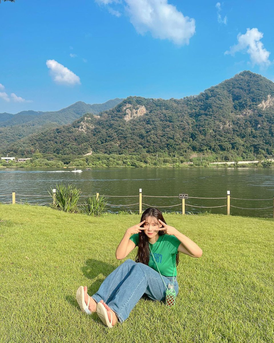 sweextyhxra's tweet image. Healing dulu. View nya bagus apalagi orangnya