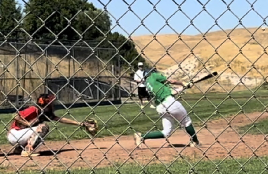 Happy 15th BDay <a href="/MatthewDElite15/">Matthew DeOliveira</a> 🎂 So proud of the young man you’re becoming!!! Hope your day was GREAT!!!  Love You, Mom &amp; Dad &amp; Ally ⚾️