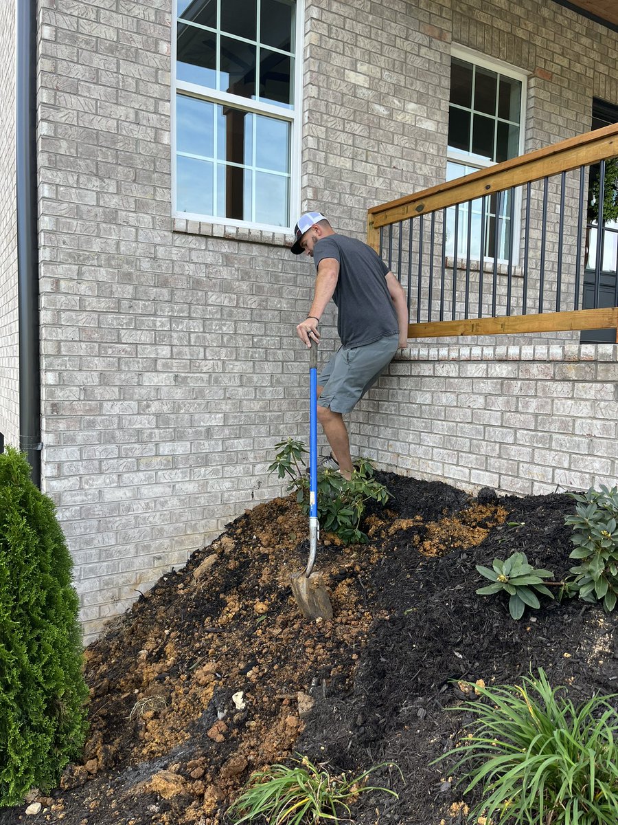 ftl_builders's tweet image. Some serious landscaping happened this past week. #codefix