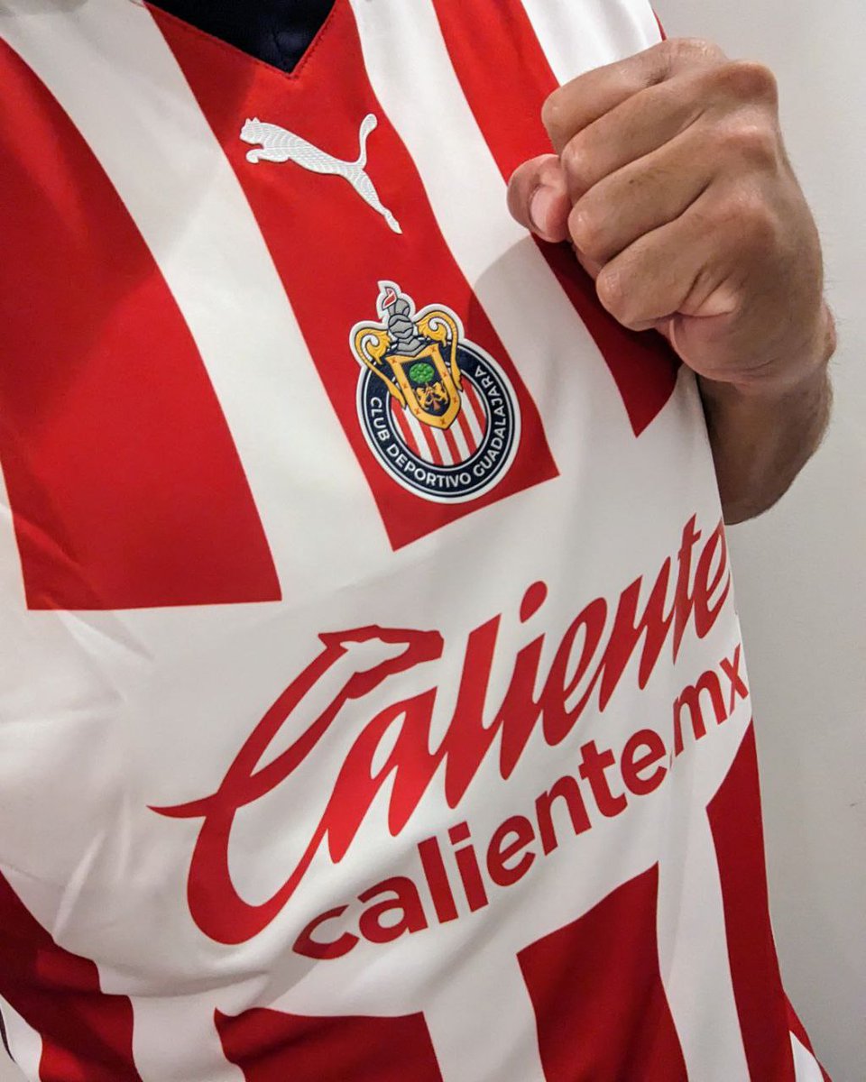 BlackJihad's tweet photo. ¡DALE, @CHIVAS!  #TheSacredFlockinDC #Chivas #ElClasicoDeMexico! https://t.co/zsnq5LZOdI
