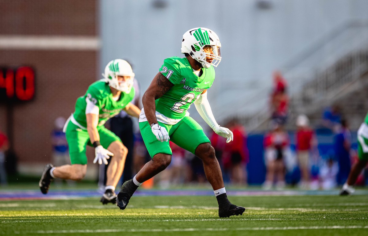 TheUNT6's tweet photo. The lighting in the first quarter was 😮‍💨👍🏼 https://t.co/2AxXiMn5xP