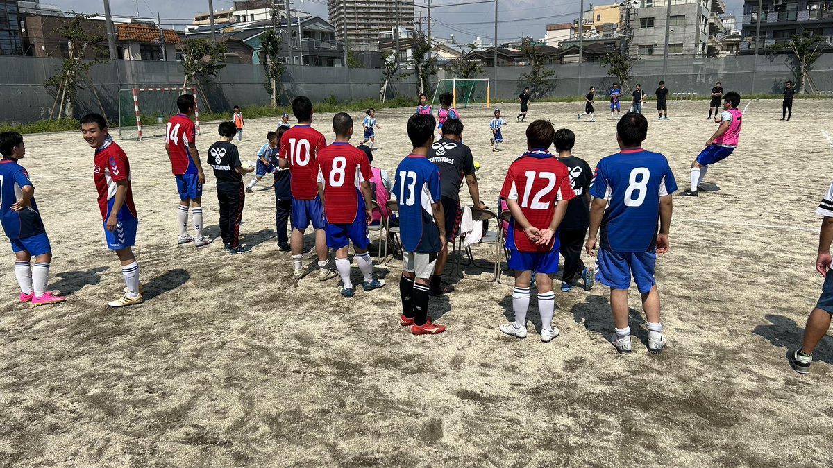 NPO_TRACOS's tweet photo. スクール生の試合を応援する #FCトラッソス。
#トラッソス
#copatra https://t.co/KhK4HKypmw