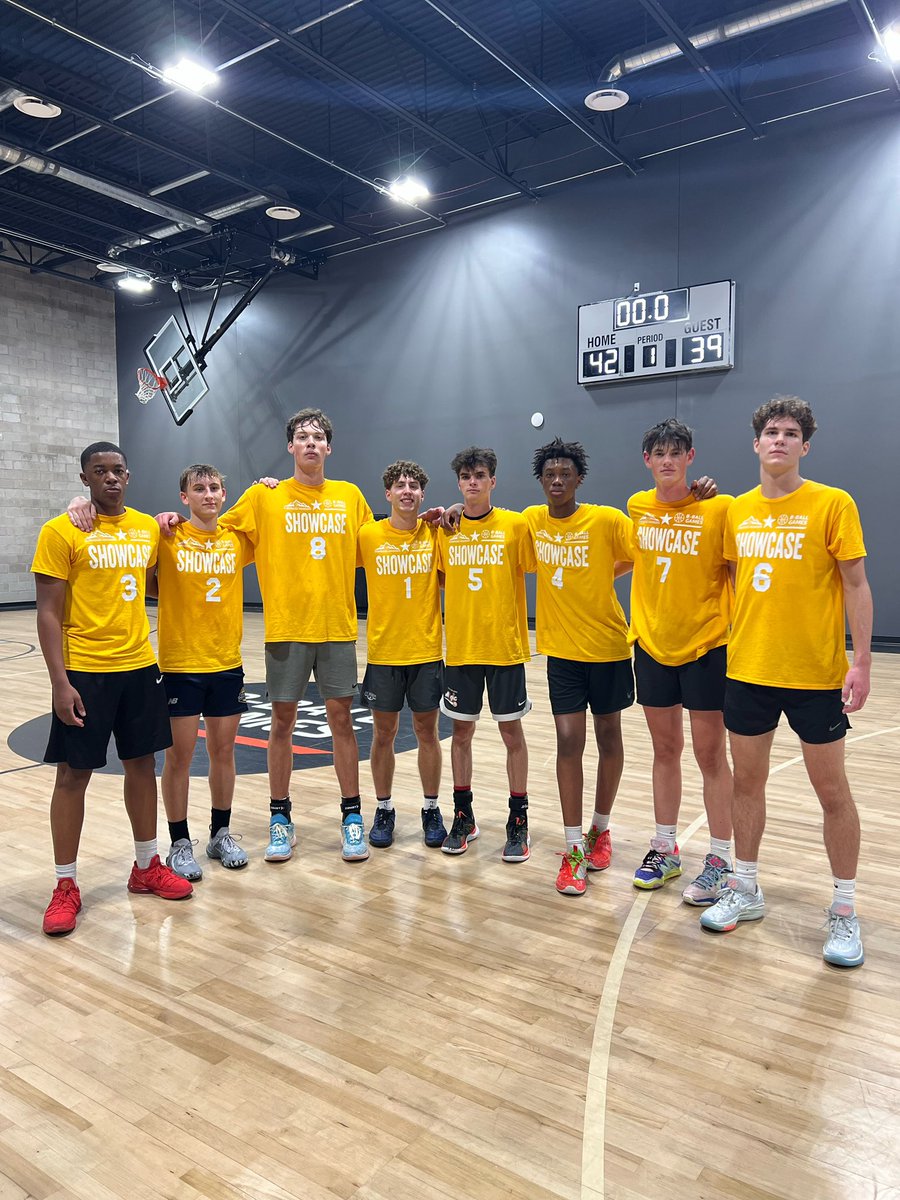 Champs of the fall showcase 23 
#copreps #fallsc23
<a href="/MaxHowery/">Max Howery</a> <a href="/SchneiderDrew23/">Andrew Schneider</a> <a href="/its23justus/">Justus Michael</a> Judah Michael <a href="/JakeHanlon24/">Jake Hanlon</a> <a href="/Averey_Baucom/">Averey Baucom</a> <a href="/Gavwhitehead24/">Gavin Whitehead</a> <a href="/jacob_barker25/">Jacob Barker</a>