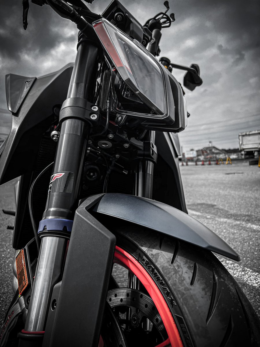 include_lib's tweet image. 