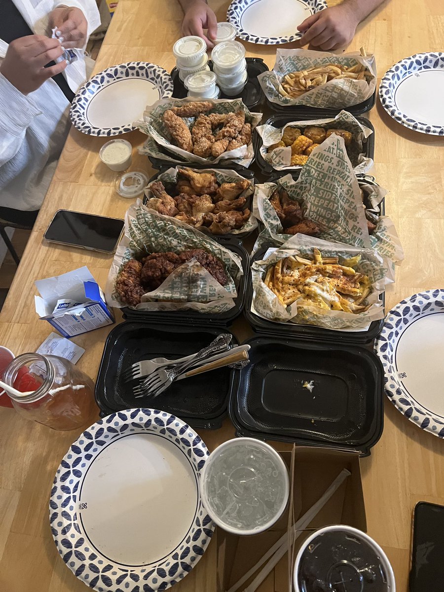 Meena Morar tweet media