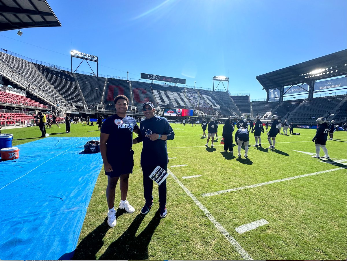 MikaLevy10's tweet photo. I want to thank @coachnickgould,@vh3omega, and @Coach_KBarger  of @HUBISONFOOTBALL for the invite to the Truth and Service Classic. Great hospitality, I had an amazing time. Go Bison! https://t.co/KIMaaEdVLe