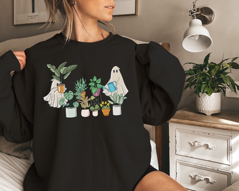 PestudoStar's tweet photo. Halloween Plant Lady 
Order here: https://t.co/sC2KZygOf2 https://t.co/VknFRiHfMz