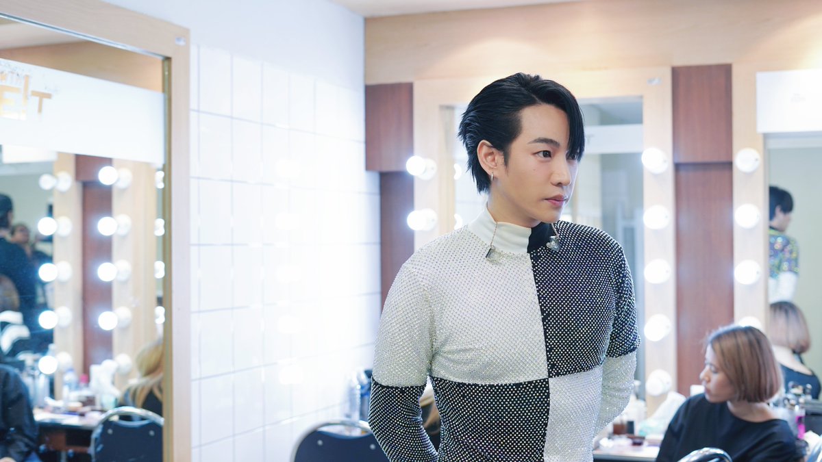 Palit_Official's tweet photo. 👀 ยังคงวนอยู่ใน #2kCelebration
@peckpalit #PeckPaLitChoke #เป๊กผลิตโชค https://t.co/s95UrkkzAT