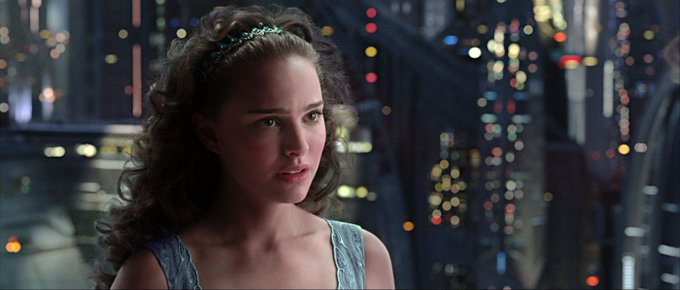 CinemaTweets1's tweet photo. Four Decades of Natalie Portman https://t.co/QDXqfEL2mI
