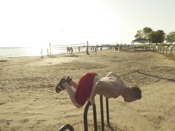 joshuaeeriksen's tweet photo. At the beach, using bike rack, go for a 3 set 39 rep bodyweight air pushups then add progressive resistance overload for desired effect. #Proverbs21:21 #youmeandwe2023 #fattofitnoquit #fightyoflight #fababs #icanucantoo #generationjoshua
@ https://t.co/3lm0vDnkwu https://t.co/x6ATjOXRTj