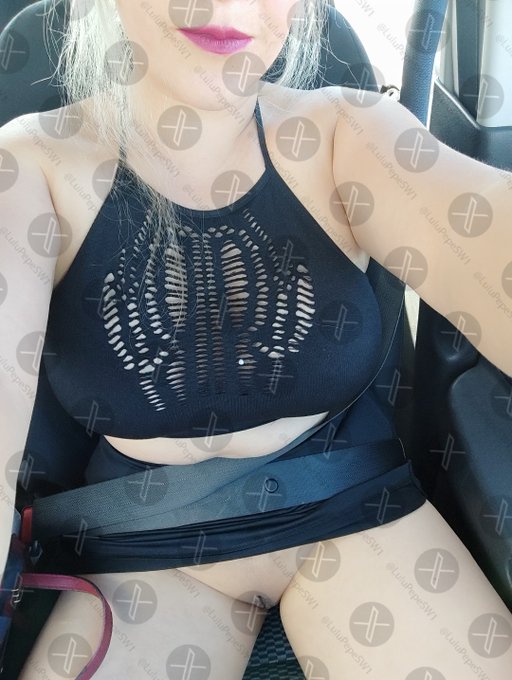 Con ganas de portarme mal hoy, alg&uacute;n single solvente que tengas ganas de darme una buena cogida frente<a href="/tag/viernes"class="tags"><span>#viernes</span></a><a href="/tag/cuckold"class="tags"><span>#cuckold</span></a><a href="/tag/cornudo"class="tags"><span>#cornudo</span></a><a href="/tag/onlyfans"class="tags"><span>#onlyfans</span></a><a href="/tag/tetasya"class="tags"><span>#tetasya</span></a>