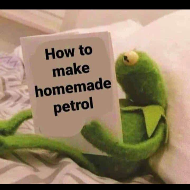 Lillywjames's tweet photo. Uhuru was right,kinaturamba 
Even Ndii he has admitted. Ruto promised us heaven and he is delivering exactly that to Kenyans. Sasa #FuelPrices ndio hizi....ama namna gani? https://t.co/uVAY3kYgkm